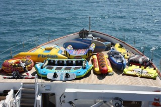 Motor Yacht SHANDOR -  Water Sport Toys